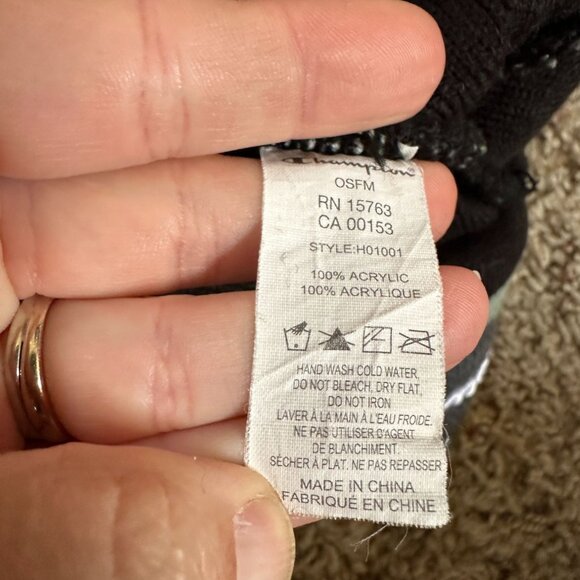 Champion Camo Knit Pom Beanie Hat OSFM Green/Black Acrylic Winter Cold Weather - Picture 5 of 5